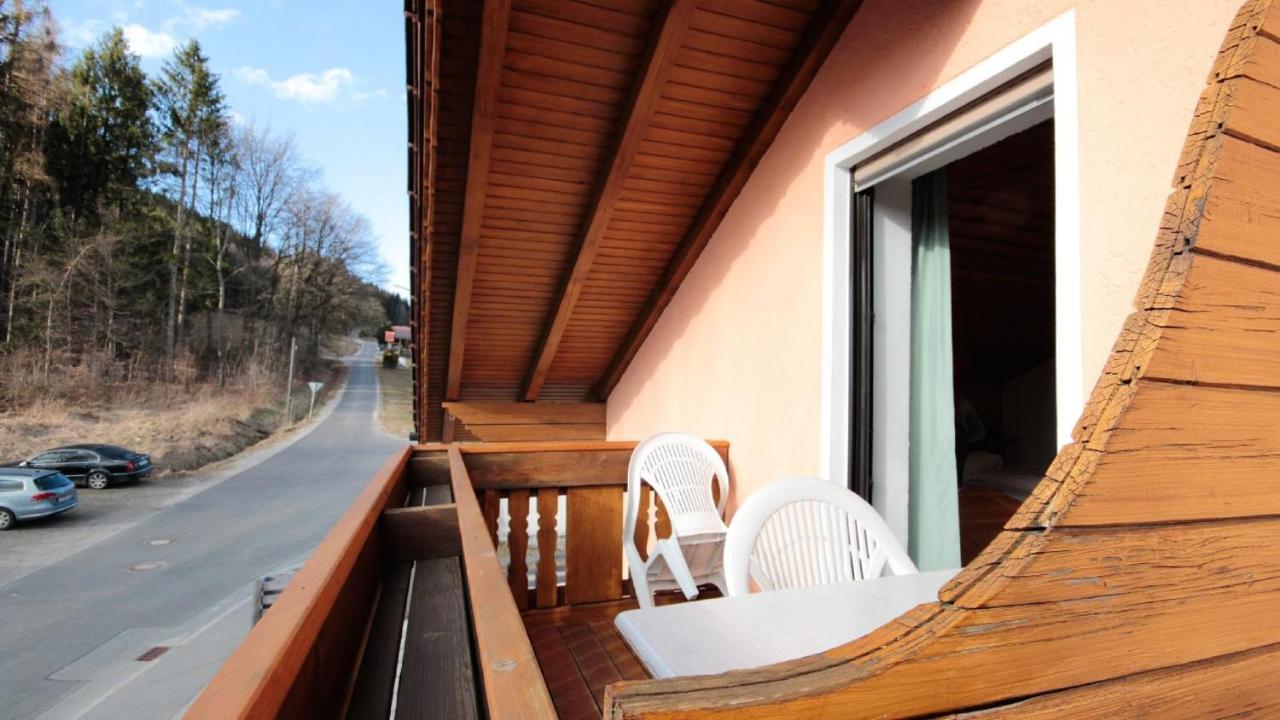Pension Eichertstüberl Furth im Wald Exterior foto